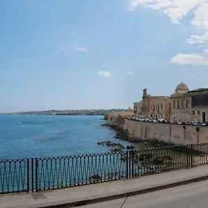  Holiday home Residenze Dello Scirocco